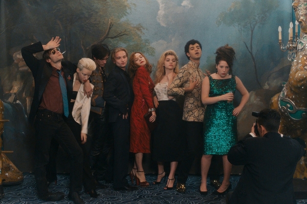 Вышел трейлер провокационного фильма "Золотая молодежь" с Изабель Юппер