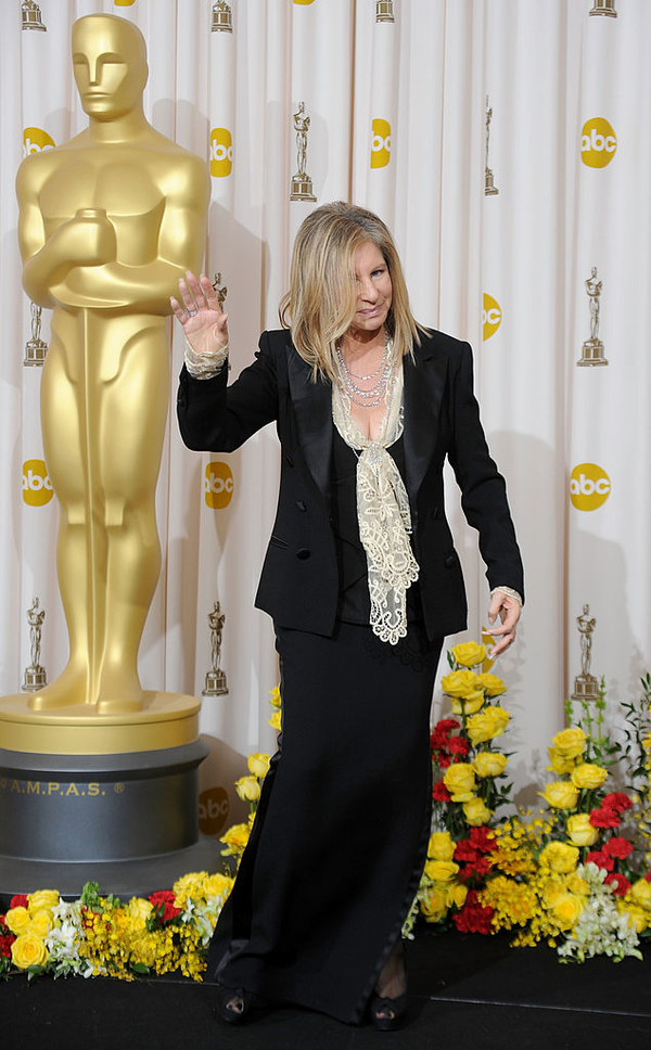 День рождения Барбры Стрейзанд: Интересные факты из жизни именинницы