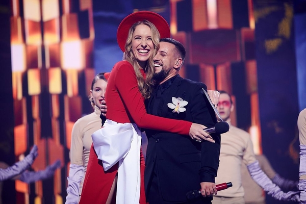 На "1+1" покажут концерт "Вечер премьер с Екатериной Осадчей"