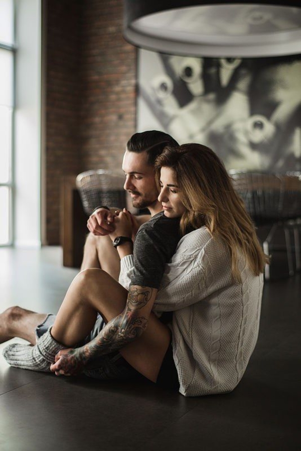 "Это не нормально!" 6 признаков нездоровых отношений