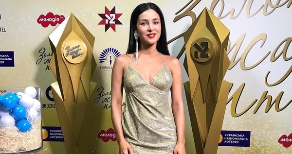 "Сладкое наказание": Злата Огневич заинтриговала снимком со съемок клипа