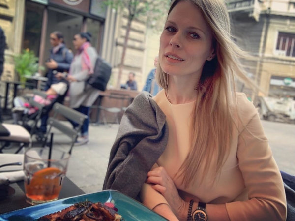 "Как девочка": Ольга Фреймут поделилась фото в купальнике