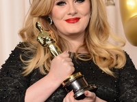 День рождения Адель: ТОП-5 хитов самой знаменитой британки