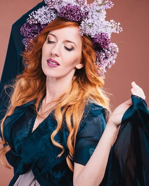 Известная украинская певица во второй раз стала мамой