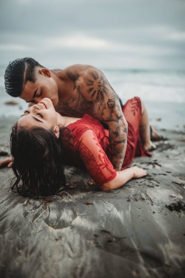 Курортный роман: ТОП-5 правил безопасности