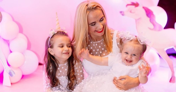 "Похожи?": Лилия Ребрик очаровала Сеть архивными снимками дочерей