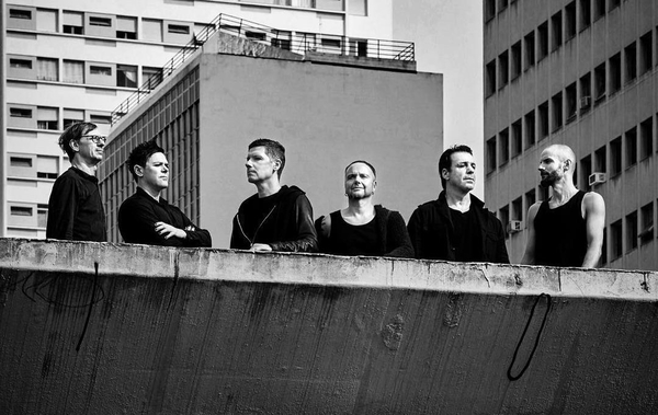 Rammstein впервые за 10 лет выпустила новый альбом - без названия