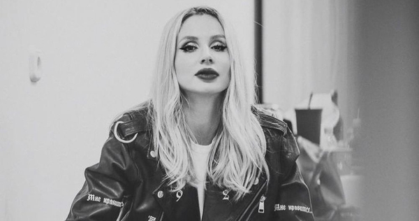 Светлана Лобода заинтриговала снимком с новым другом