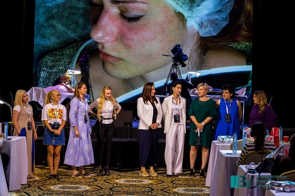 В Киеве состоялся Международный конгресс по перманентному макияжу и микроблейдингу