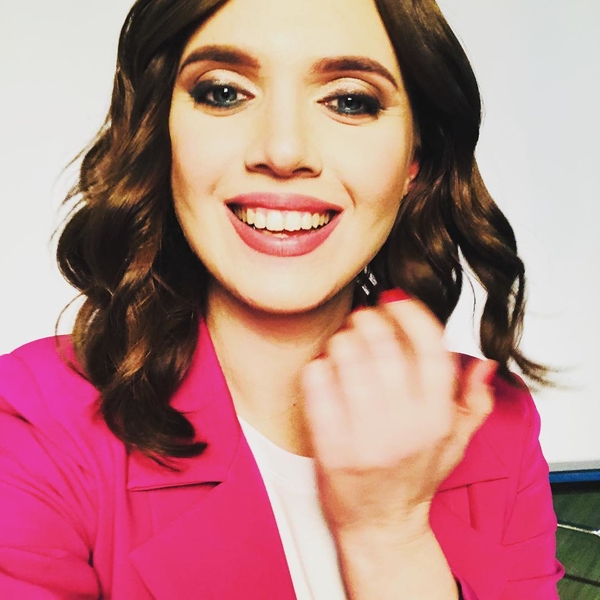 "Рак лечат любовью": Янина Соколова рассказала о болезни и опубликовала фото после "химии"