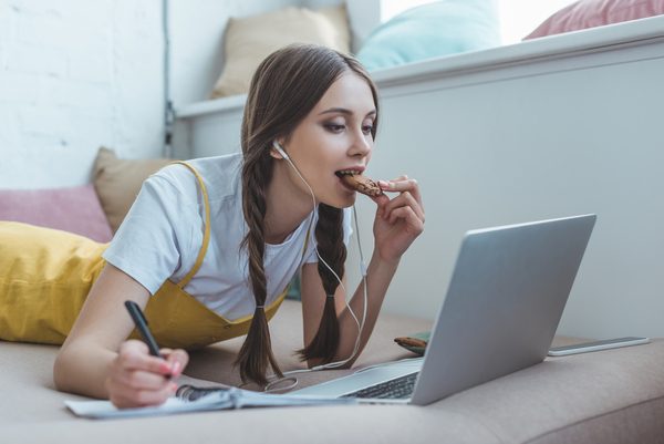 Диетолог назвала основные причины лишнего веса