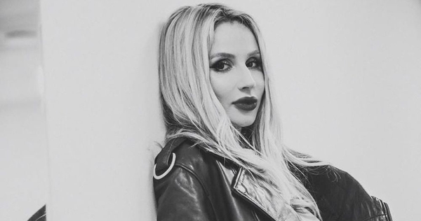 "А как же Линдеманн?": Лобода показала жаркий поцелуй с Пирожковым