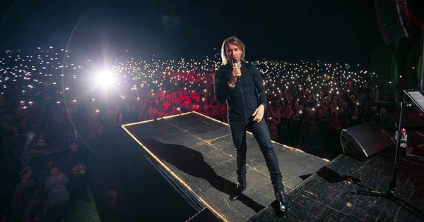 Олег Винник рассказал, почему решил подарить праздник родному селу