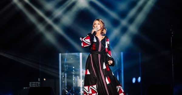 Полностью обнаженная: TAYANNA показала соблазнительные фото с отдыха