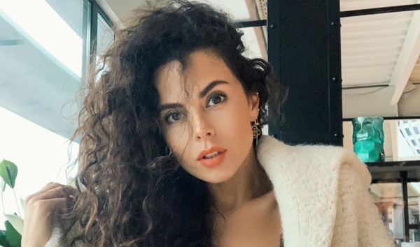 "Красивая": Каменских покорила Сеть снимком с одесского пляжа