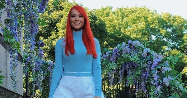 "Нежно и чувственно": TARABAROVA очаровала Сеть исполнением колыбельной для сына