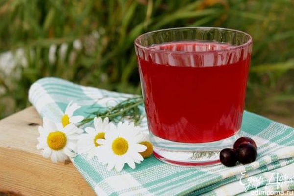 Домашний квас: топ-5 рецептов любимого напитка