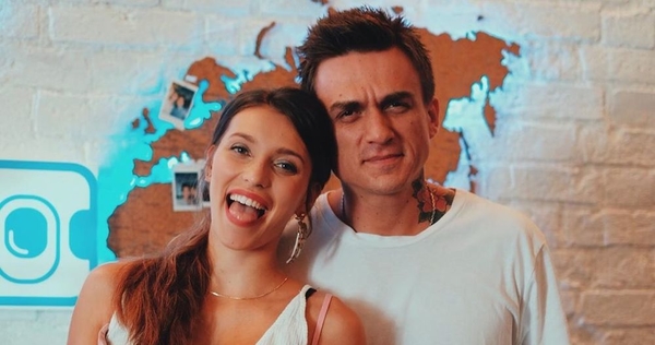 "Безумно люблю": Влад Топалов трогательно поздравил жену с именинами