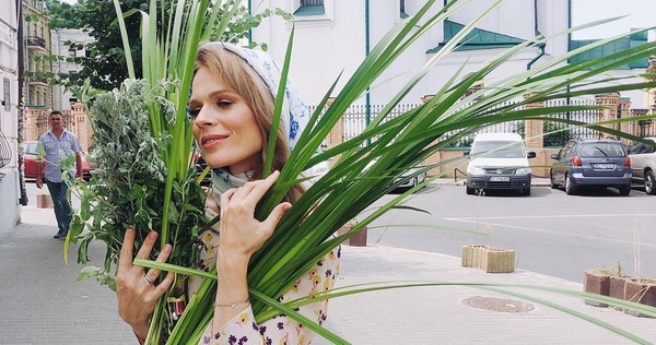 Троица 2019: как украинские звезды поздравили фанов с праздником