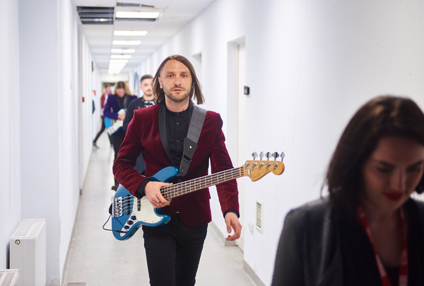 Минирование и скандал с билетами: Чем запомнились концерты стадионного тура Hello группы Антитела