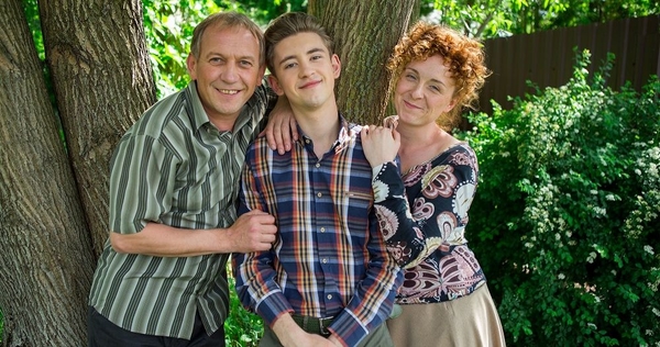 "СидОренки-СидорЕнки": какие актеры сыграют в новом сериале канала "1+1"