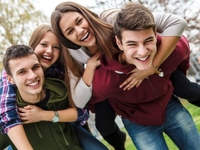 День молодежи 2021: лучшие поздравления