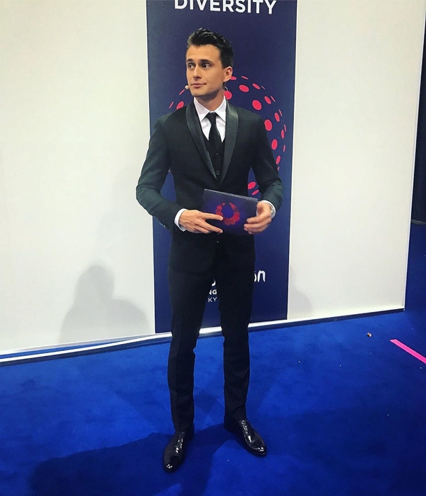 Ведущий Александр Скичко идет в парламент