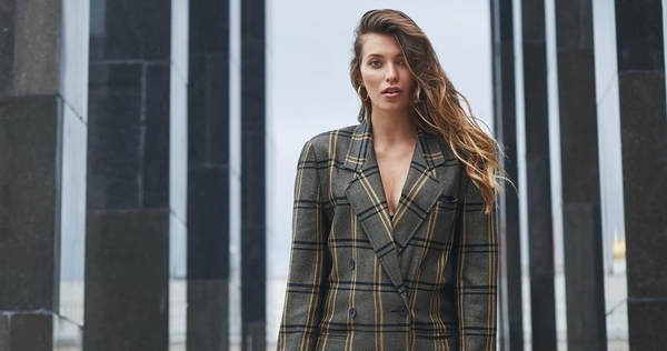 Регина Тодоренко трогательно спела для сына песню на украинском языке