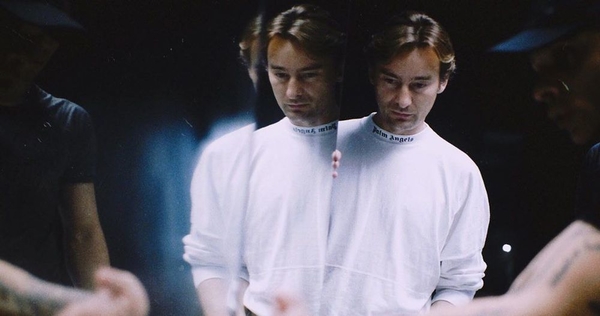 Клипмейкер Алан Бадоев показал редкий снимок с дочерью