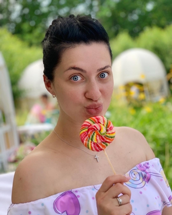 Снежана Бабкина рассказала о третьей беременности