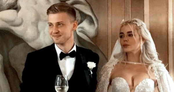 Алина Гросу вместе с мужем появилась на обложке известного глянца