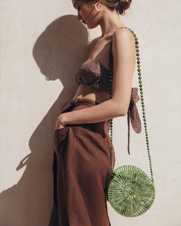 8 сумок и одна деталь: модные тренды лета 2019