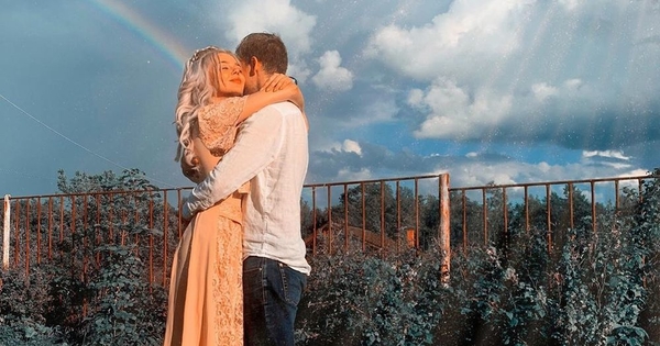 Алина Гросу очаровала Сеть нежными фото с мужем