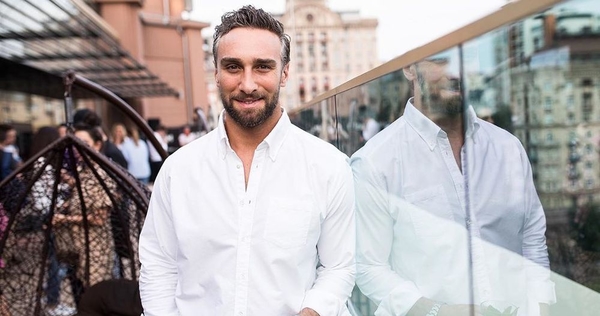 Экс-Холостяк Иракли Макацария засветился в свадебном наряде