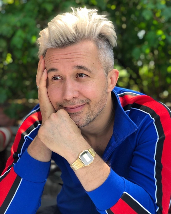 Мама Сергея Бабкина рассказала, как реагирует на постоянную смену его имиджа