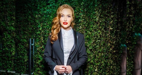 Слава Каминская показала забавное видео в честь своего дня рождения