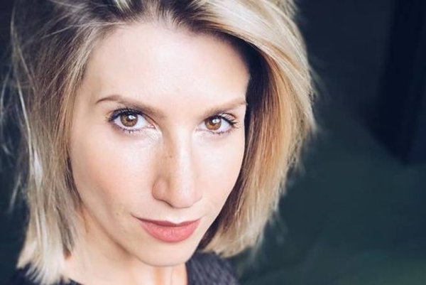 Анита Луценко поделилась упражнением для третьего триместра