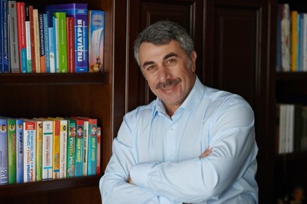 Как уберечь ребенка от жары в поезде: советы доктора Комаровского