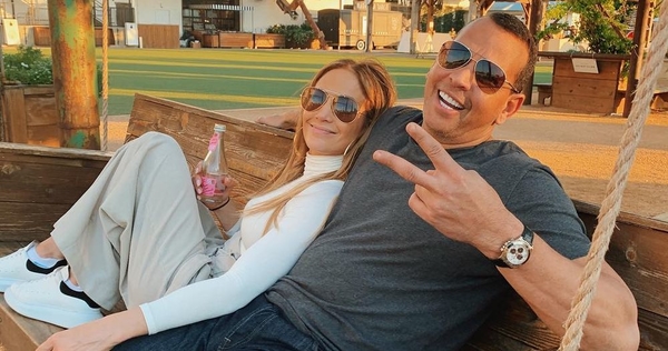 Жених Дженнифер Лопес трогательно поздравил ее с юбилеем