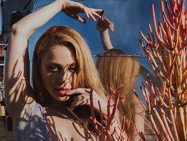 "Вот это ягодицы!": Кароль взорвала Сеть пляжным look-ом