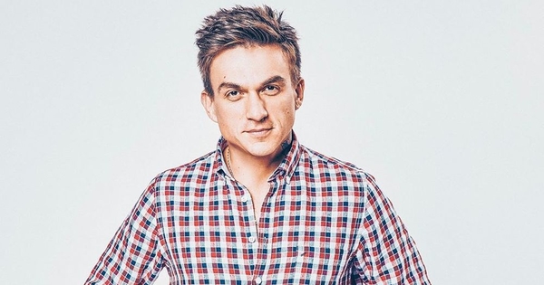 Редкое фото: муж Регины Тодоренко Влад Топалов показал своего отца