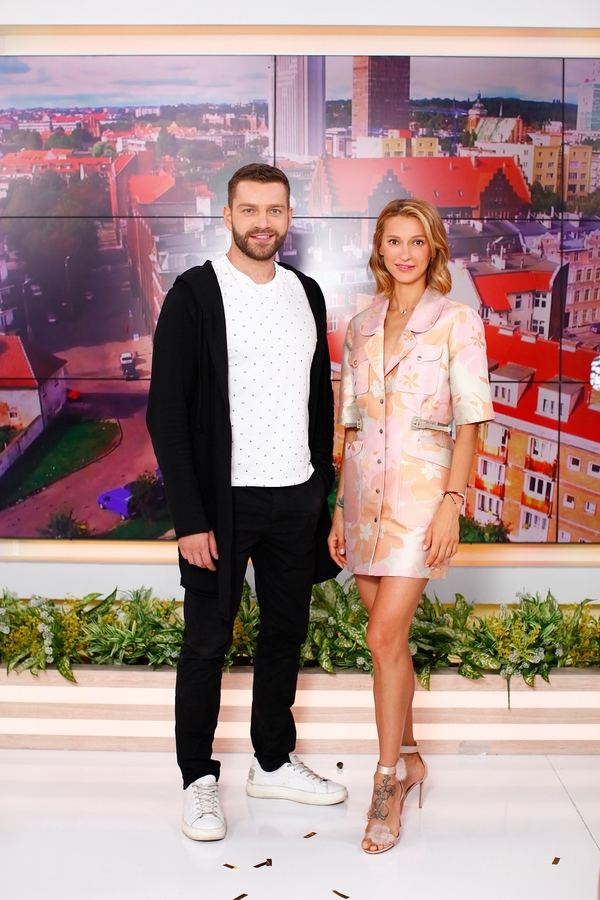 Стали известны имена ведущих "Життя відомих людей" на "1+1"