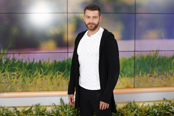 Стали известны имена ведущих "Життя відомих людей" на "1+1"