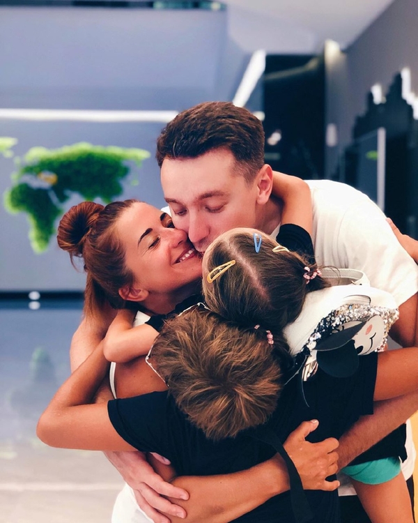 День рождения Михаила Присяжнюка: интересные факты о телеведущем