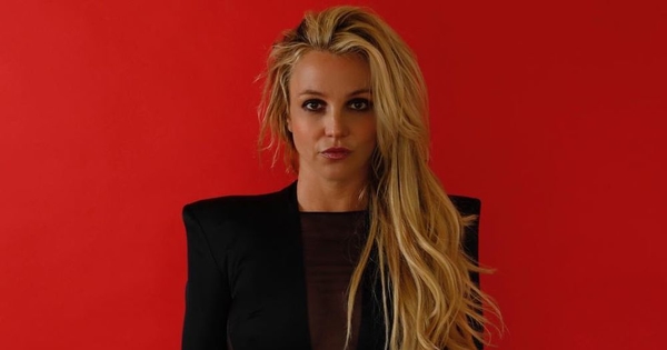 Редкое фото: Бритни Спирс впервые за долгое время показала сыновей