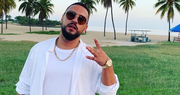 Дима Монатик очаровал Сеть снимком с подросшими сыновьями