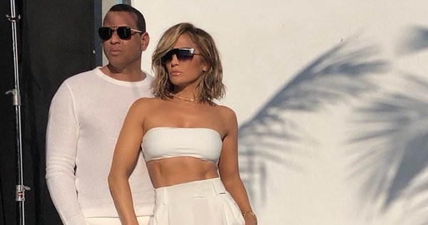 "Скучаю по красивому мужчине": Дженнифер Лопес показала милый кадр с женихом