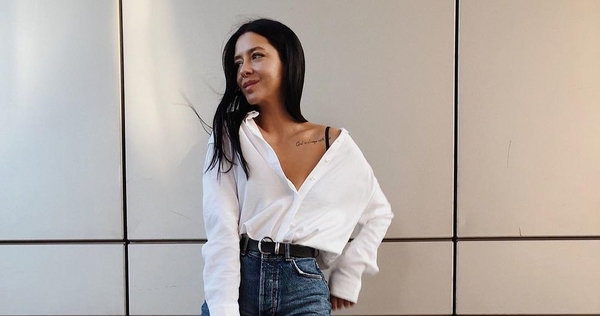 Жена Позитива из "Время и Стекло" похвасталась роскошной фигурой