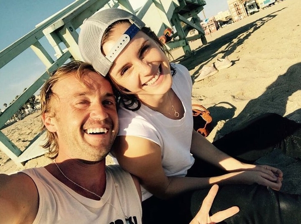 Звезд фильмов о Гарри Поттере заподозрили в романе