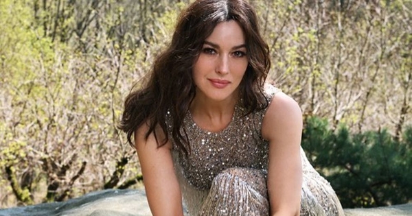 Моника Беллуччи показала, как изменился ее стиль за 16 лет - видео